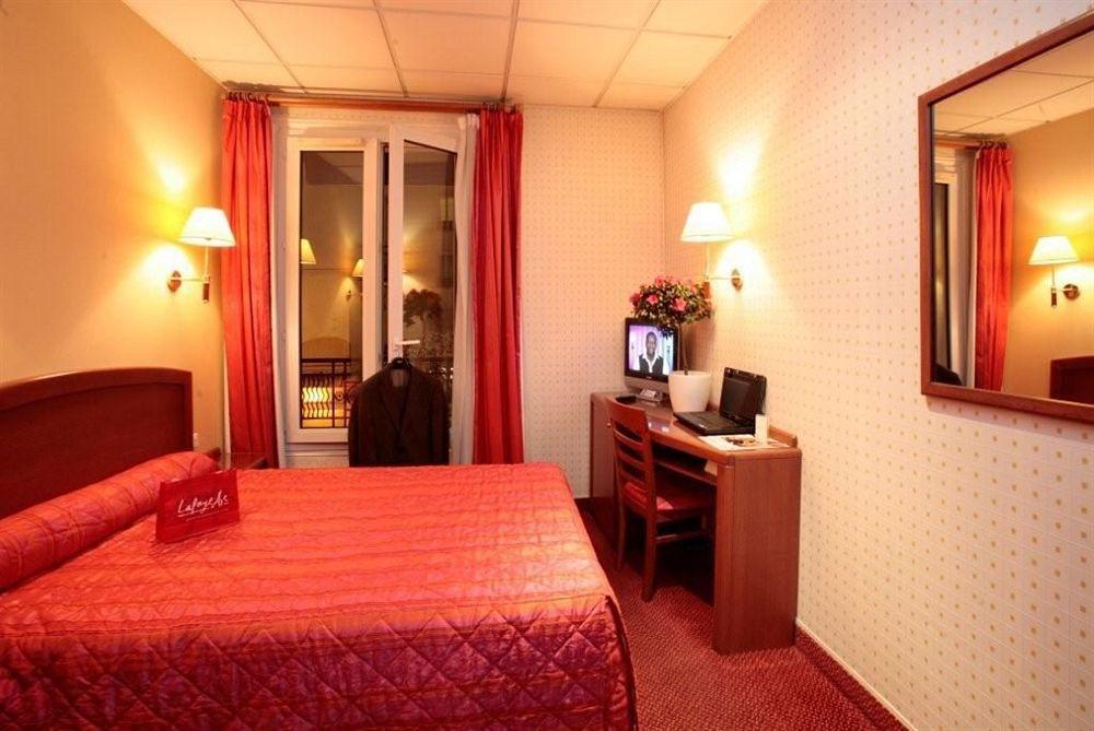 Hotel Charlemagne Neuilly-sur-Seine Kamer foto